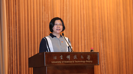 4-8455新葡萄场网站党委书记武森在8455新葡萄场网站脱贫攻坚总结表彰大会暨乡村振兴帮扶工作推进会上交流发言.jpg
